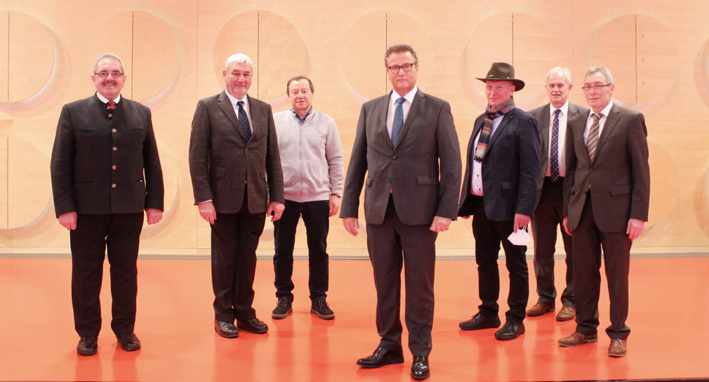 v.l.n.r.: Karl Rombach, Thomas Hagmann, Karl Silberer, Minister Peter Hauk MdL, Franz Käppeler, Dr. Gerhard Kuhn, Hans Götz