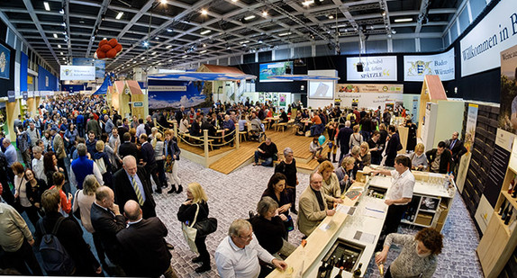 Blick auf den Baden-Württemberg Stand, Foto: mlr/mbw: André Wagenzik