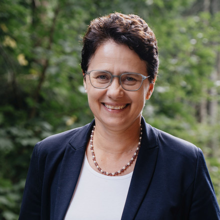 Ministerin Marion Gentges MdL